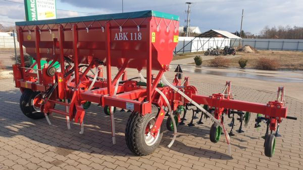 ABK-118 sorközművelő kultivátor