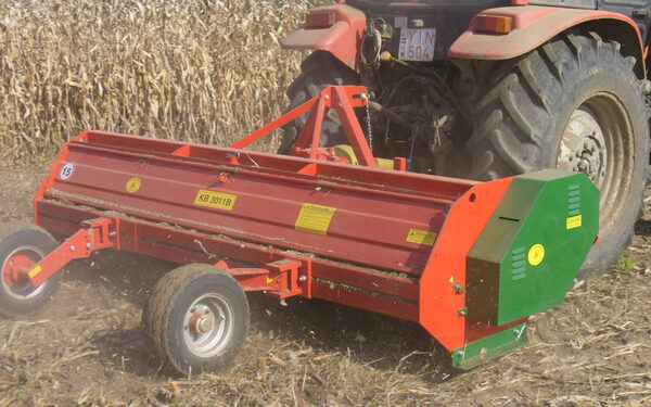 KB 3011 B flail mower